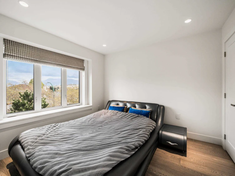3128 Graveley Street, Vancouver, BC, V5K 3K6 - 16