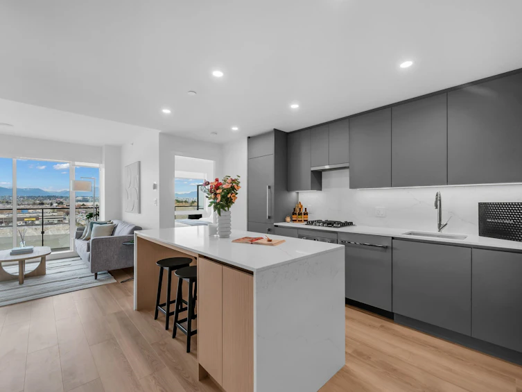 801-5593 No. 3 Road, Richmond, BC, V6X 0X6 - 6