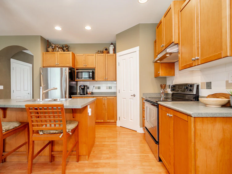 1899 Parkway Boulevard, Coquitlam, BC, V3E 3L5 - 7