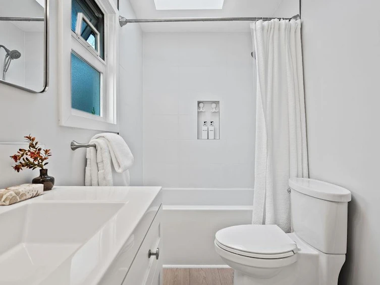 26-230 W 15th Street, North Vancouver, BC, V7M 1S2 - 23