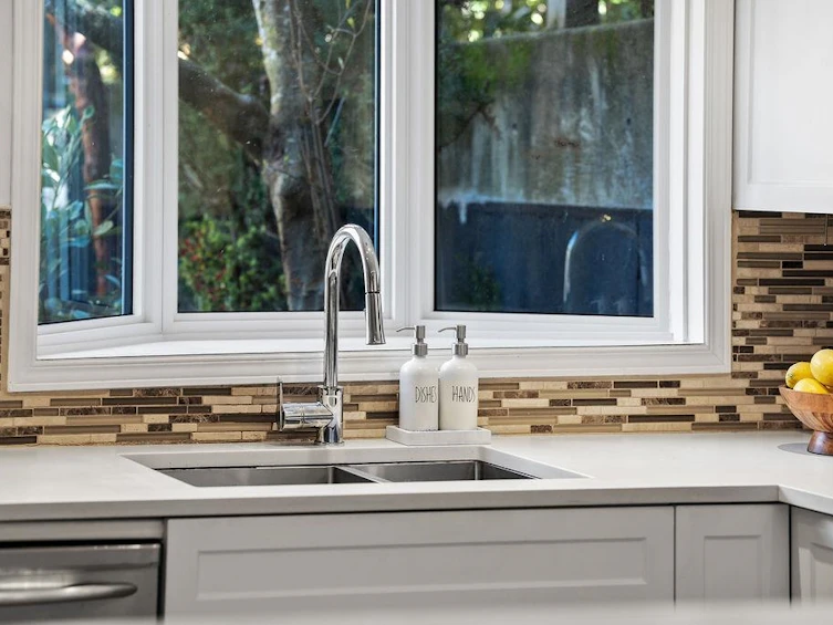 26-230 W 15th Street, North Vancouver, BC, V7M 1S2 - 15
