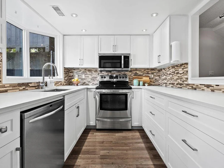 26-230 W 15th Street, North Vancouver, BC, V7M 1S2 - 14