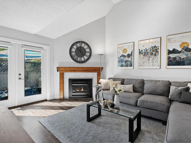 26-230 W 15th Street, North Vancouver, BC, V7M 1S2 - 3