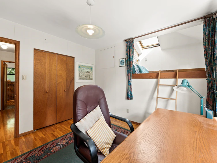 4589 Ramsay Road, North Vancouver, BC, V7K 2N6 - 24