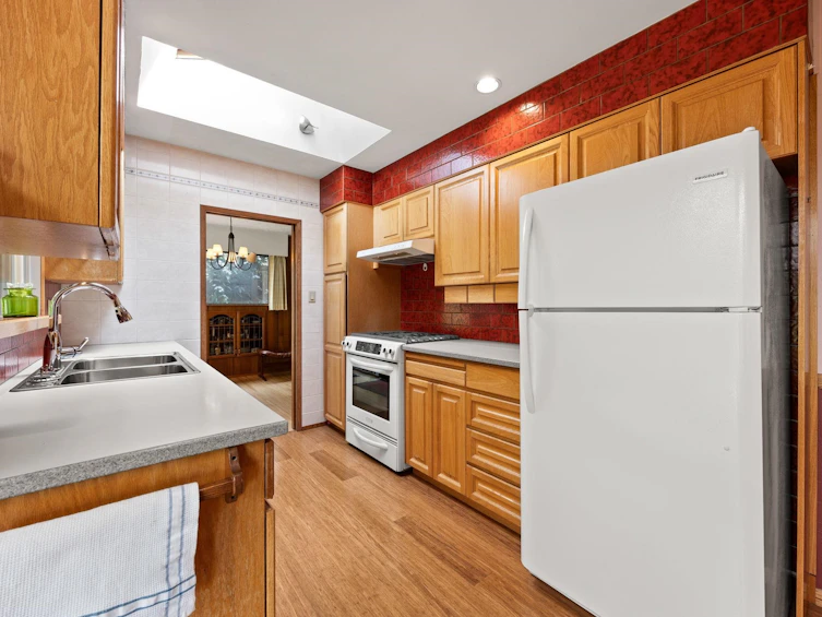 4589 Ramsay Road, North Vancouver, BC, V7K 2N6 - 12