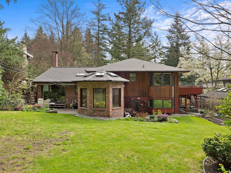 4589 Ramsay Road, North Vancouver, BC, V7K 2N6 - 6