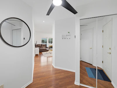 104-27358 32 Avenue - 5