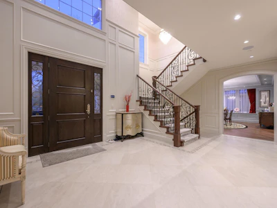1316 Connaught Drive - 2