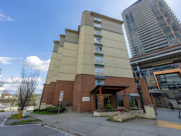 910-200 Keary Street, New Westminster, BC, V3L 0A6 - 35