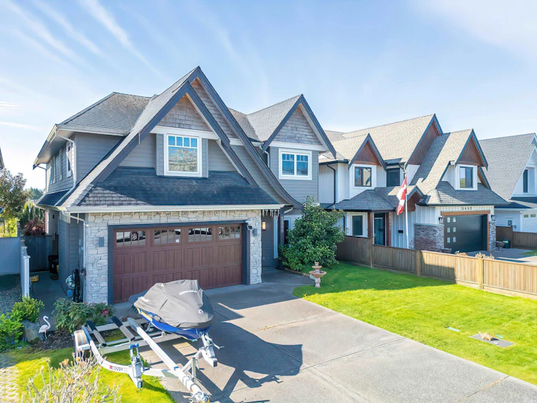 5500 52 Avenue, Delta, BC, V4K 2C5 - 4