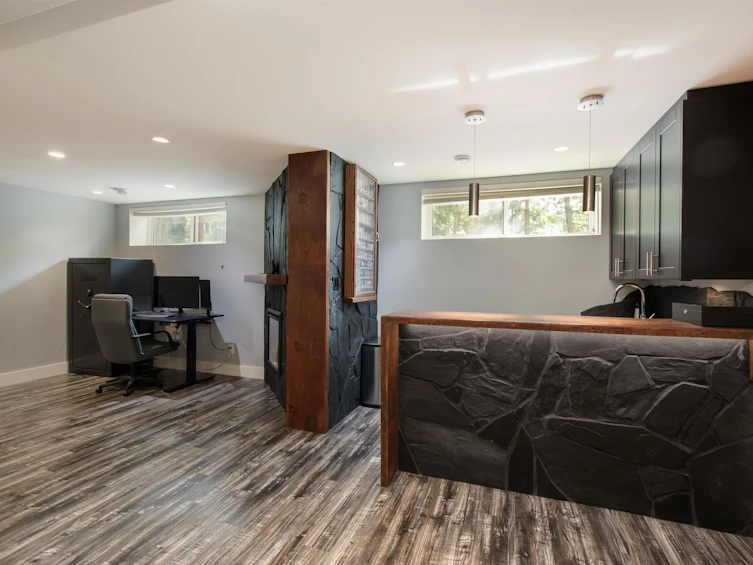 2551 Hyannis Point, North Vancouver, BC, V7H 1R9 - 37