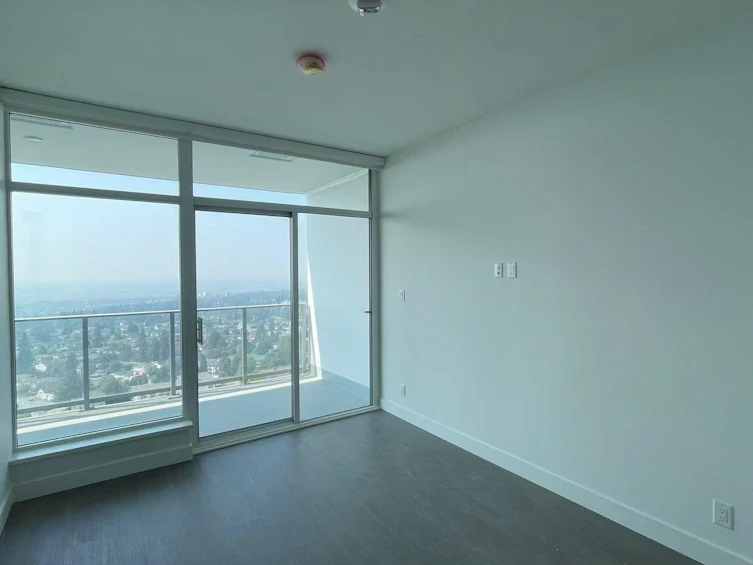 2505-6511 Sussex Avenue, Burnaby, BC, V5H 0K5 - 2