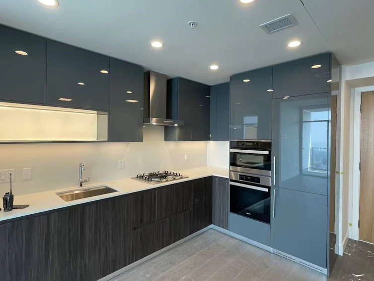 2505-6511 Sussex Avenue, Burnaby, BC, V5H 0K5