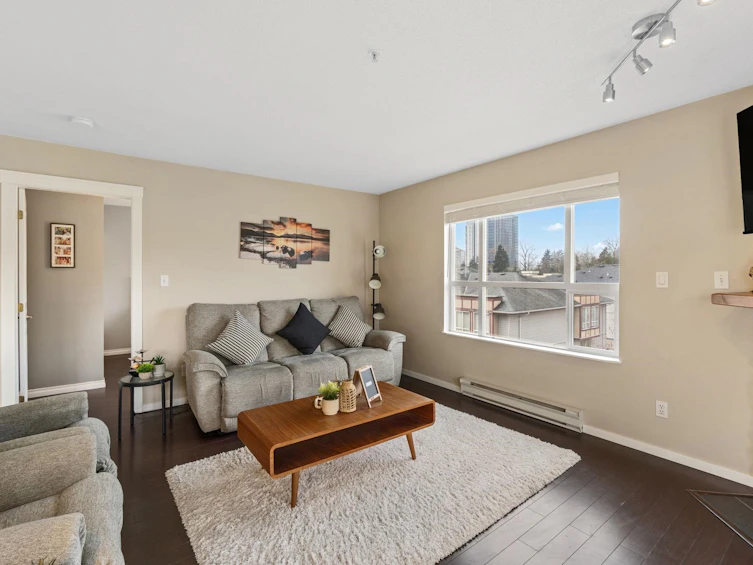 405-13955 Laurel Drive, Surrey, BC, V3T 1A8 - 5