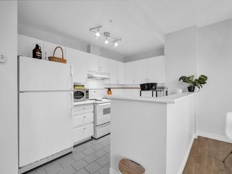 1512-989 Nelson Street, Vancouver, BC, V6Z 2S1 - 10