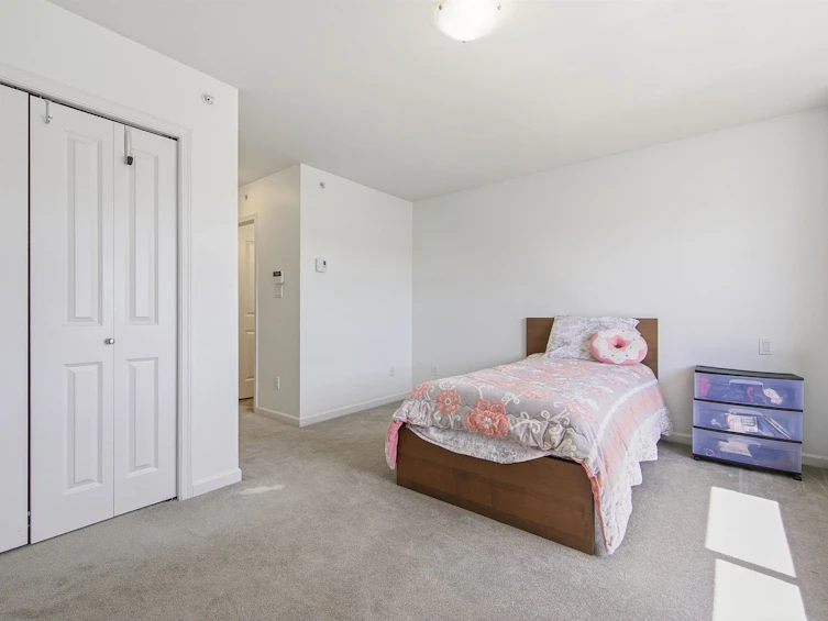 136-935 Ewen Avenue, New Westminster, BC, V3M 0A1 - 12