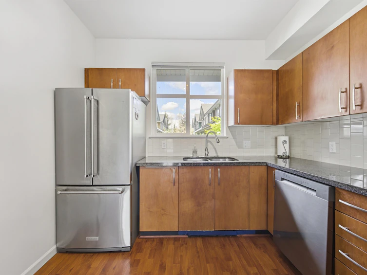 136-935 Ewen Avenue, New Westminster, BC, V3M 0A1 - 5