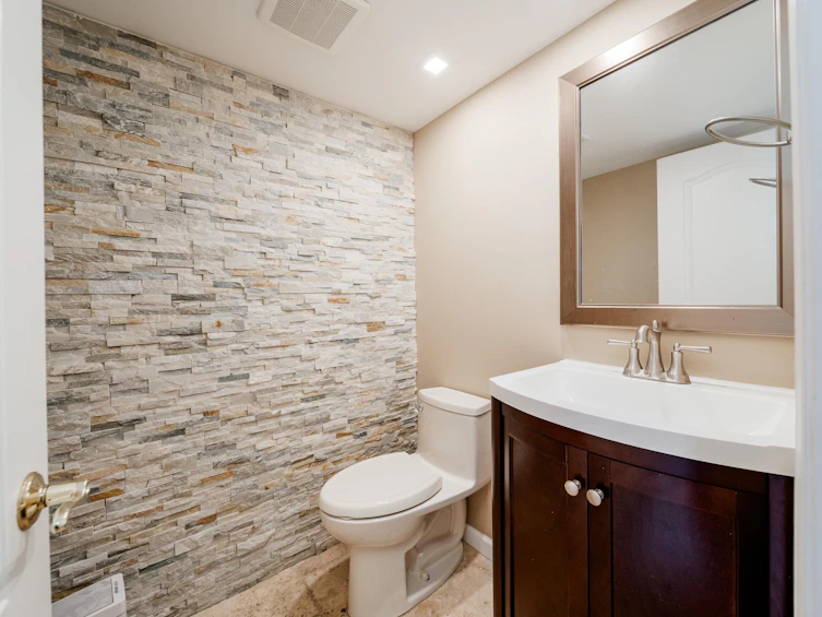 227 Waterleigh Drive, Vancouver, BC, V5X 4T2 - 17