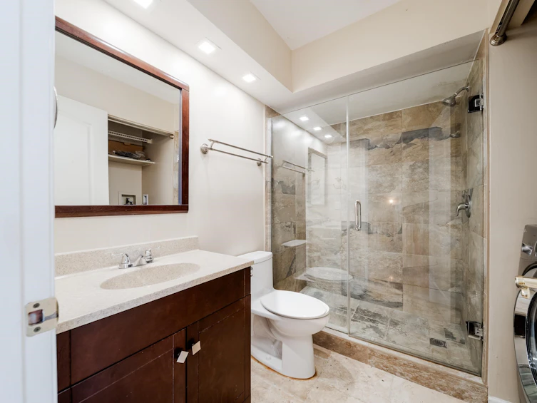 227 Waterleigh Drive, Vancouver, BC, V5X 4T2 - 25