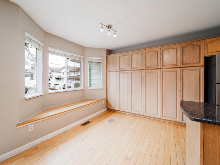 227 Waterleigh Drive, Vancouver, BC, V5X 4T2 - 18
