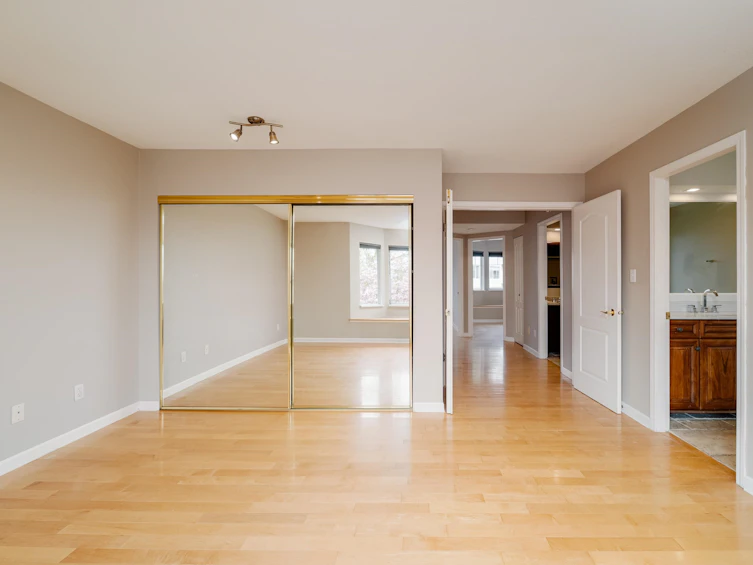 227 Waterleigh Drive, Vancouver, BC, V5X 4T2 - 30