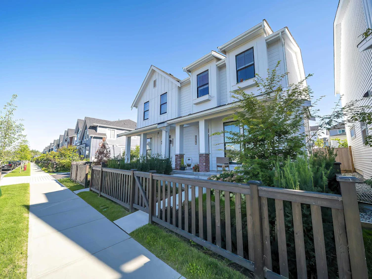 19628 75a Avenue, Langley, BC, V2Y 3T2 - 4