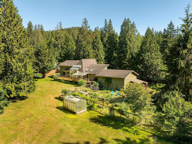 1532 Adams Road, Bowen Island, BC, V0N 1G2 - 3
