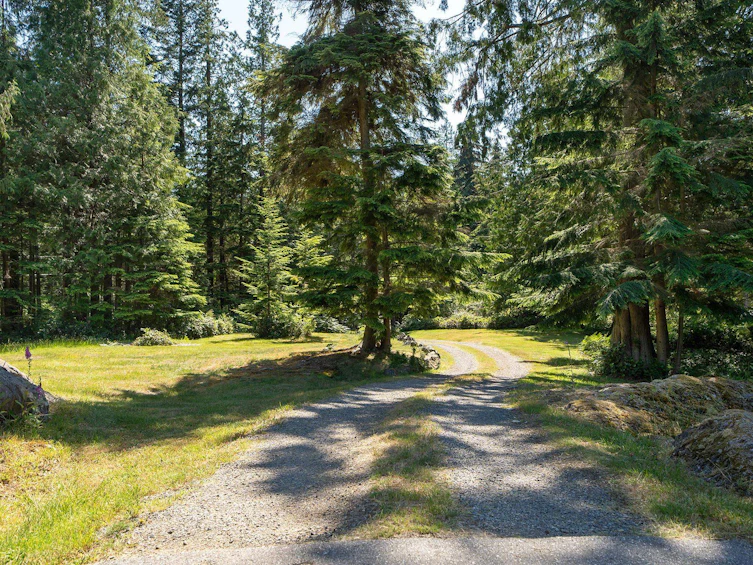 1532 Adams Road, Bowen Island, BC, V0N 1G2 - 38