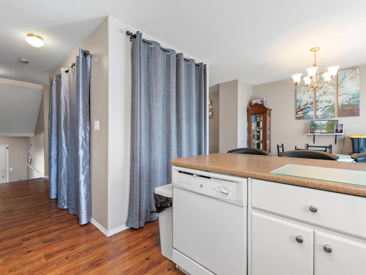 17-45090 Luckakuck Way, Chilliwack, BC, V2R 3Z5 - 8