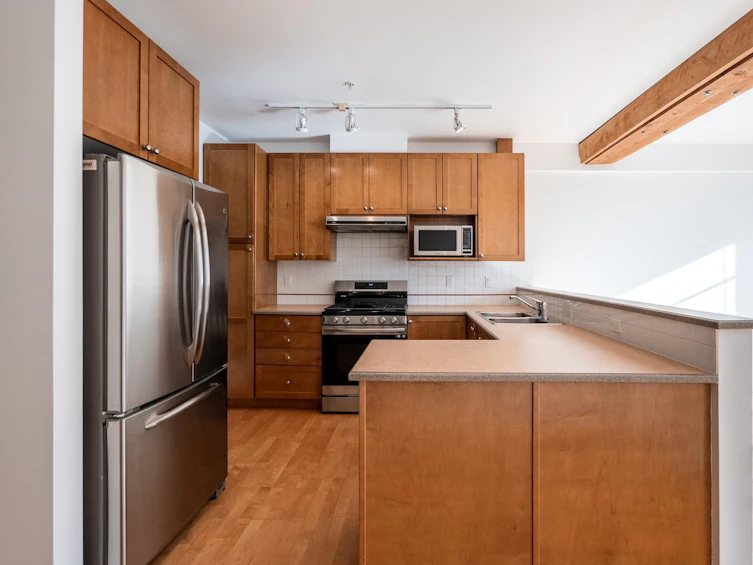 301-1238 Homer Street, Vancouver, BC, V6B 2Y5 - 16