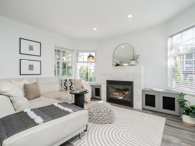 1120 Hachey Avenue, Coquitlam BC V3K 2H4