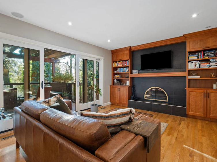 2857 Violet Street, North Vancouver, BC, V7H 2L7 - 13