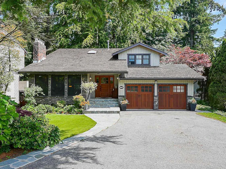 2857 Violet Street, North Vancouver, BC, V7H 2L7 - 2