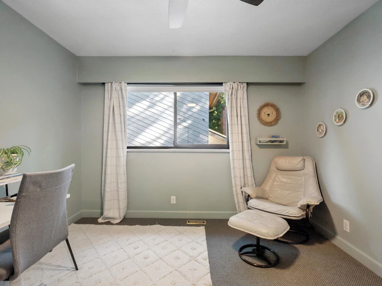 2857 Violet Street, North Vancouver, BC, V7H 2L7 - 21