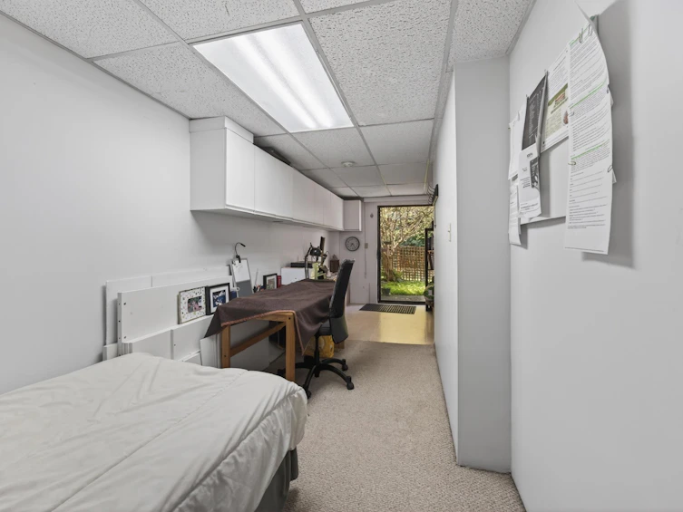 2750 Kingsford Avenue, Burnaby, BC, V5B 4V4 - 30