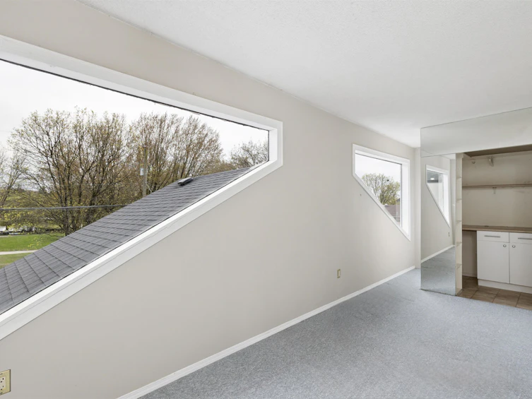 2056 E 13th Avenue, Vancouver, BC, V5N 2C4 - 17