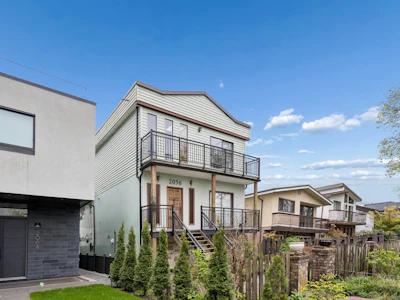 2056 E 13th Avenue - 4