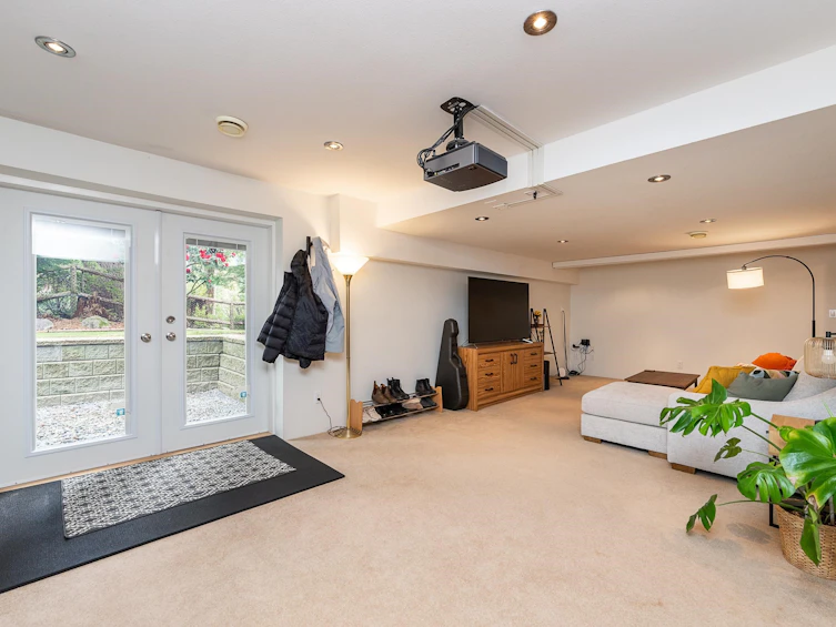 3283 Chartwell Green, Coquitlam, BC, V3E 3M9 - 24