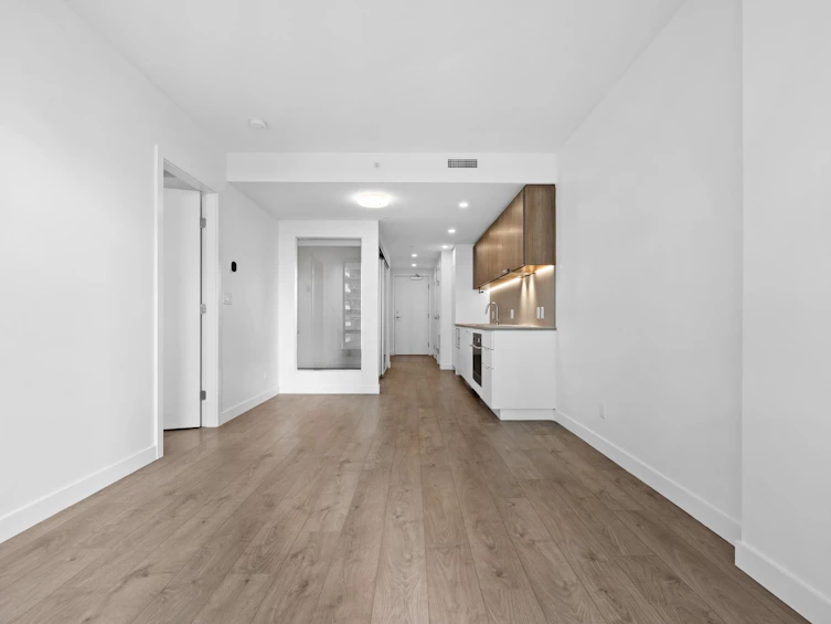 1207-13318 104 Avenue, Surrey, BC, V3T 0R2 - 12