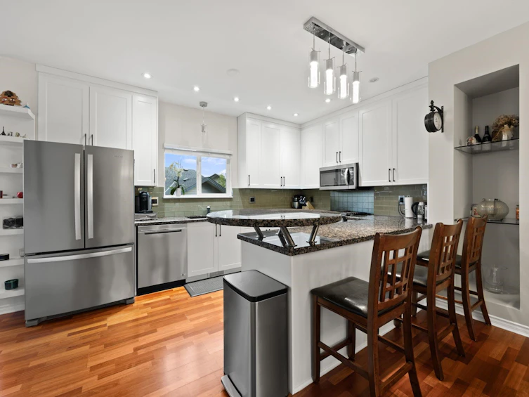 20496 67 Avenue, Langley, BC, V2Y 2X9 - 3