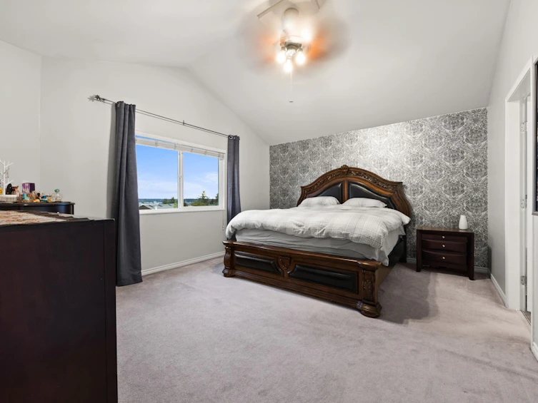 20496 67 Avenue, Langley, BC, V2Y 2X9 - 10
