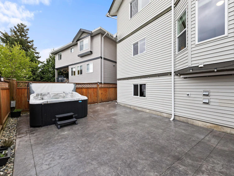 20496 67 Avenue, Langley, BC, V2Y 2X9 - 25