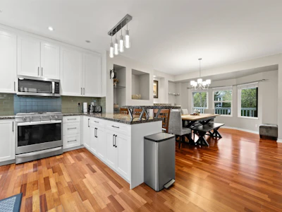 20496 67 Avenue - 5