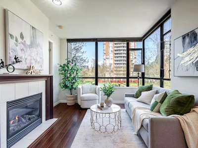 301-7368 Sandborne Avenue - 5
