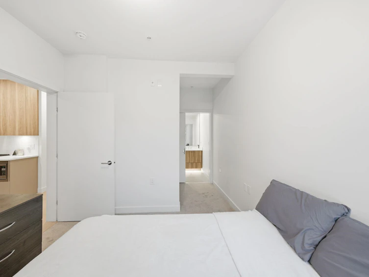 418-7588 16th Street, Burnaby, BC, V3N 0H8 - 10