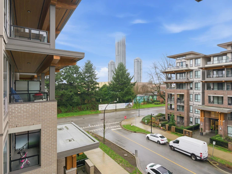 418-7588 16th Street, Burnaby, BC, V3N 0H8 - 17