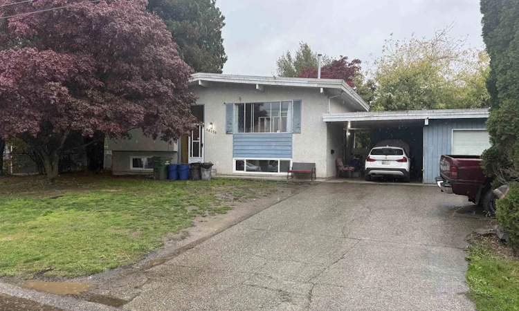 46630 Emerald Drive