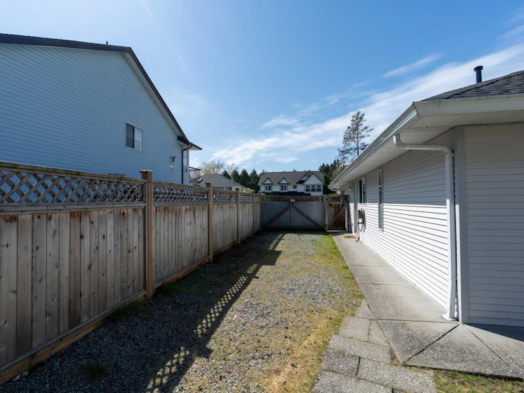 12336 Nikola Street, Pitt Meadows, BC, V3Y 2K9 - 24