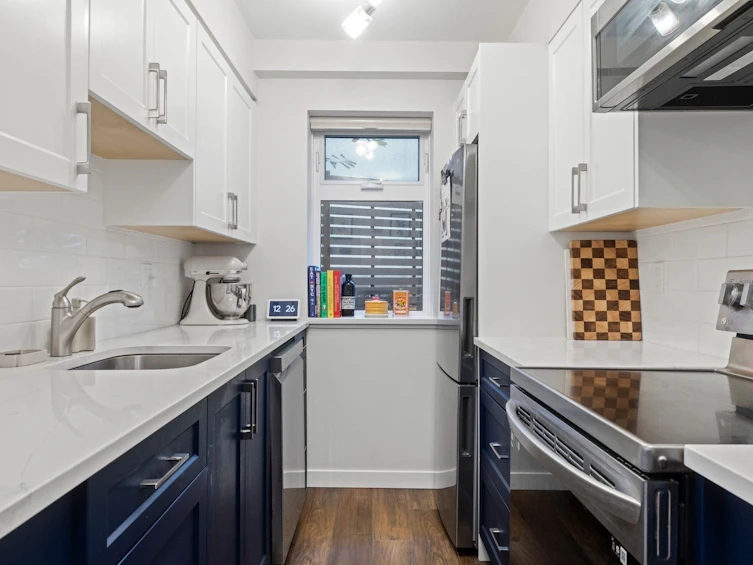 103-1649 Comox Street, Vancouver, BC, V6G 1P4 - 9