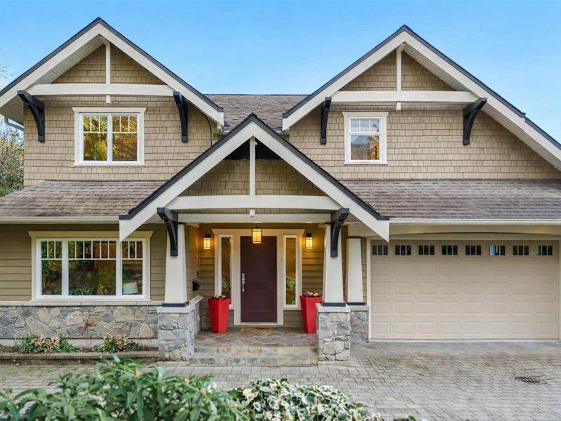 2618 Lawson Avenue, West Vancouver BC V7V 2G2
